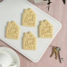 قطاعة كوكيز Sweet Home قطعة واحدة، قطاعة كوكيز DIY، قالب كوكيز زخرفي، أداة خبز مفيدة، يمكن استخدامها لقطع الفوندان، لحفلات أعياد الميلاد والتجمعات العائلية والعطلات، أداة خبز أساسية لتجمعات العائلة - مشاهدة 4