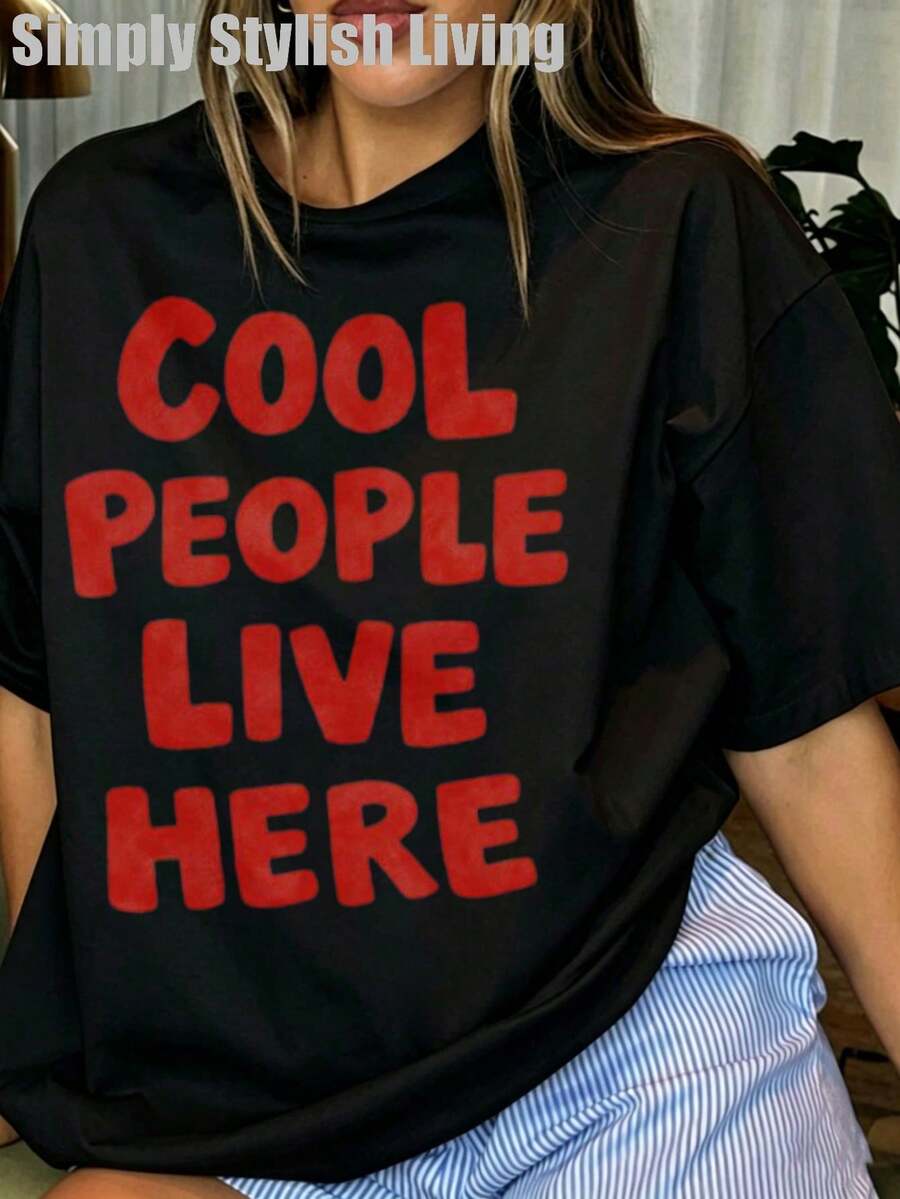 2026, Aquí Viven Gente Genial, Camiseta de Manga Corta para Mujer, Estilo Urbano de Verano + Estampado Casual, Corte Holgado y Corto, Tops de Verano - Negro - Ver 1