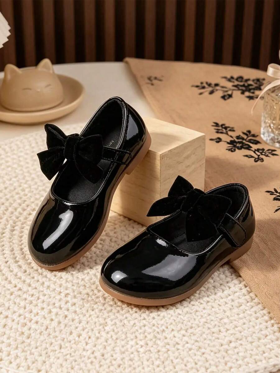 1 Pasang Sepatu Flat Elegan Minimalis Gaya Inggris dengan Pita, Warna Polos, Cocok untuk Anak Perempuan, Cocok untuk Pemakaian Sehari-hari, Musim Semi/Panas - Hitam - View 1