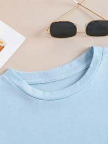 100% Cotton Hot Wife Summer TShirt - Funny Newlywed Shirt |   Bachelorette Party Tee |   Honeymoon Top |   Bride Era2026-Cropped Graphic Tees Women - 淺藍色 - 查看 5