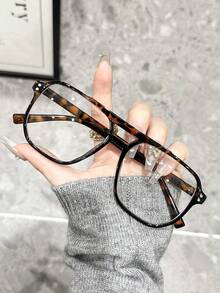 1pc Women's Oversized Decorative Fashion Glasses, Leopard Tortoise Shell Bohemian Style Frame, Suitable For Summer Beach Vacation, Outdoor Travel - Clear - View 2