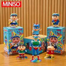 MINISO 蠟筆小新 動態對戰系列盲盒公仔，可收藏 PVC 花園裝飾，可愛卡通擺飾，適用於汽車儀表板、花園窗台裝飾，收藏品與粉絲禮物，適合送給家人朋友的生日、聖誕節、萬聖節完美禮物 - 隨機款式[1pc] - 查看 1