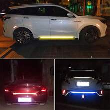 1件高能見度反光汽車後車廂貼紙－耐磨防刮樹脂材質，自黏式警告膠帶，多色反光條紋，夜間可見防碰撞，霓虹效果汽車反光貼 - 汽車後車廂反光貼 - 查看 11