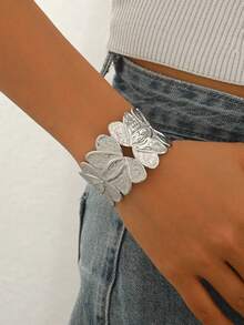 Silver-b1509
