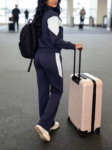 女款休閒運動套裝，附拉鍊與口袋，全開襟運動兩件套，冬季時尚首選 - 藏青色+白色 - 查看 10