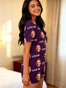 1件女款客製化臉部與文字睡衣套裝，黑色配個性化臉部、LOVE與粉色愛心印花，柔軟面料，休閒風格，適合居家穿著 - 紫色 - 查看 4