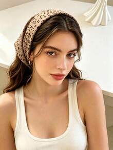 1 pieza Pañuelo triangular elástico con estampado de leopardo para mujeres, pañuelo boho elástico, pañuelo de cabeza elástico antideslizante, diadema triangular con estampado de leopardo vintage, accesorios para el cabello de gasa suave y ligera para uso diario, viajes, playa y fiestas - A - Ver 6