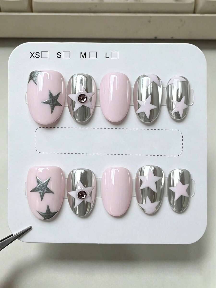 10 piezas de uñas postizas ovaladas hechas a mano, estilo vintage Y2K cool, color rosa bebé, pulido espejo plateado, patrones de estrella de cinco puntas 3D & strass para mujeres y niñas, uso en festivales, fiestas y vida diaria en primavera, verano, otoño e invierno - Rosa Pálido - Ver 1