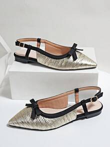 Sandales d'été pour femmes 2026 Nouvelles chaussures plates dorées à la mode avec nœud ajouré et bout pointu - Doré - Voir 4