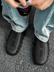 New Summer MIND 001 Mesh Knit Slip-On Sandals (Foam Sole), Couple Style, Plus Size, Beach Shoes, Suitable For Beach Wear And Home Wear. - Black - View 5