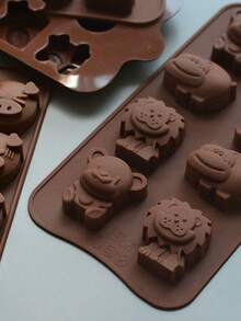 8-Cavity 2/3pcs Set Silicone Mold Animal Insect Dinosaur Multi-Style Creative Design Silicone High-Quality Kitchen Tool, Multi-Functional Heat-Resistant Non-Stick Easy-Release Easy-Clean Reusable Mold, Homemade Dessert Durable Kitchenware Suitable For Chocolate, Candy, Ice Cubes, Pudding And Cake Decoration Animal & Insect Shaped Baking Mold - 查看 4