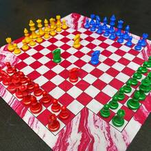 Set Catur Karet untuk 4 Pemain, Ukuran 13,7 Inci, dengan Papan Catur Gulung Bermotif Marmer Merah, 64 Buah Cakram Plastik Staunton (Transparan, Warna Solid) – Ideal untuk Permainan Strategi dan Teka-Teki Multipemain, Pertemuan Keluarga, dan sebagai Hadiah. - MultiWarna - View 6