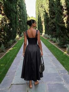 Vestido elegante de verano para mujer de unicolor de satén con tirantes gruesos y falda acampanada, color negro - Negro - Ver 4