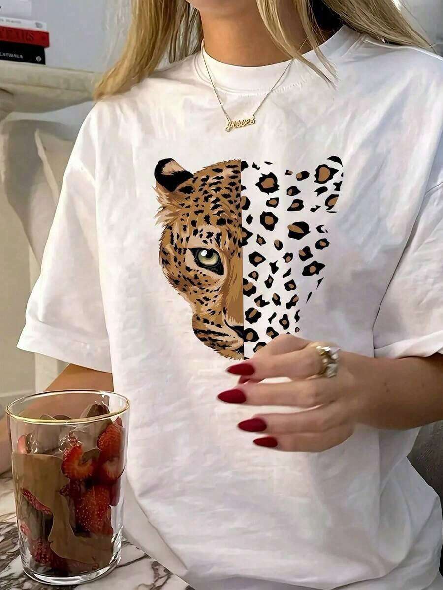 Camiseta con estampado de camisa casual para mujer, manga corta y cuello redondo, moda urbana local de primavera/verano. Tela de algodón premium, ligera pero resistente - Blanco - Ver 1