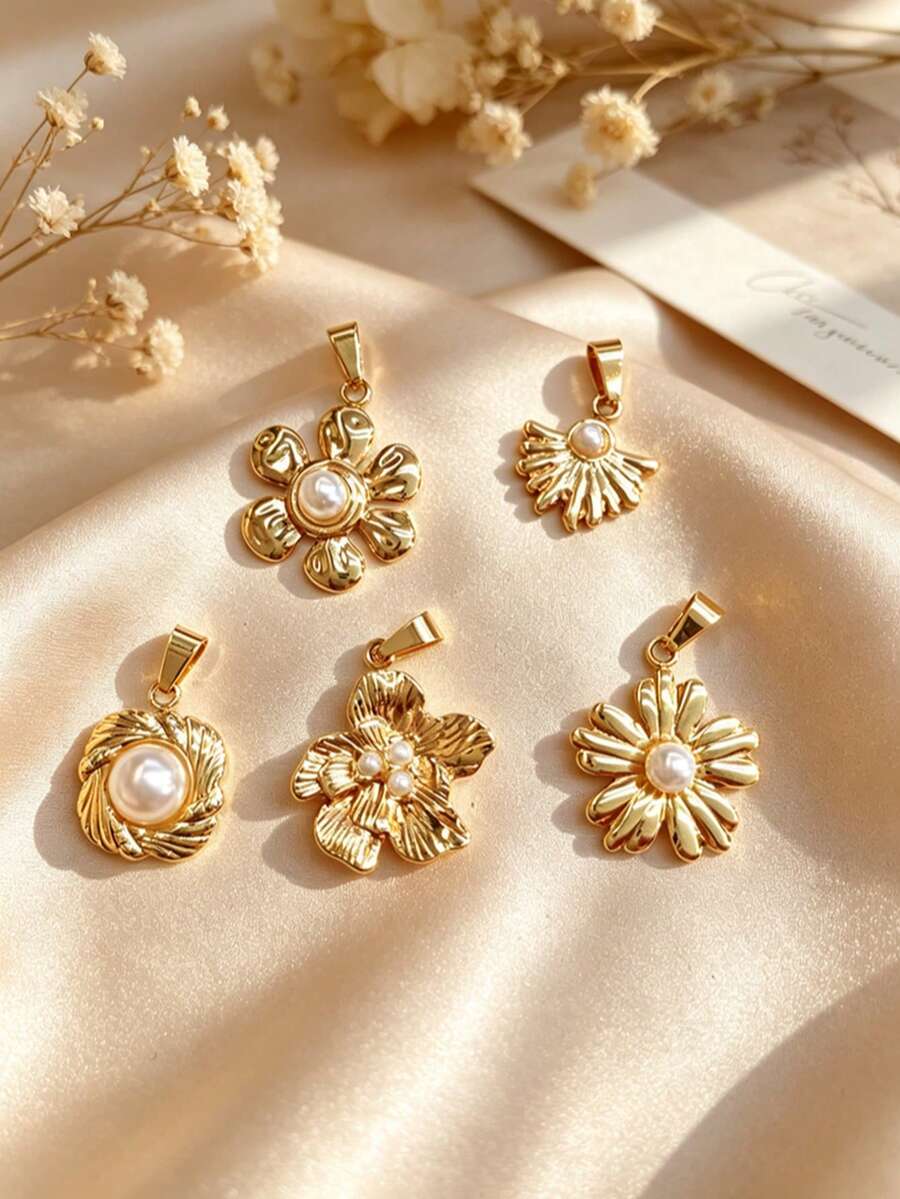 Multi-Style Ins Pastoral Vacation Blogger Same-Style Stainless Steel Flower Shell DIY Pendant, Detachable Layered Petal Scallop, Graduation Souvenir, Outdoor Floral Music Festival, Pool Leisure, Coastal Photography, Short Trip Shooting - Multicolor - View 1