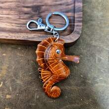 Genuine Leather Seahorse Keychain, Unisex, Handmade Cowhide Ocean Animal Bag Charm, Vintage Ocean Theme Pendant, Retro Car Key Ring Accessory, Creative Birthday Gift, Friend Anniversary Gift, Summer Beach Souvenir - Haima - View 7