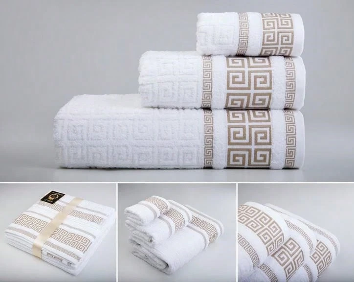 Grego Premium Handtuchset, 100 % Baumwolle, 600 g/m², 3-teilig, bestehend aus Handtüchern in den Größen 30 x 50 cm, 50 x 100 cm und 100 x 150 cm in Premiumqualität - Weiß/Gold - Übersicht 1