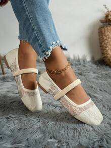 White Women's Hollow Lace Mary Jane Flats, Fashion Design Square Toe Single Strap Soft Sole Daily Walking Shoes, All-Season Versatile Casual Shoes - White - View 2