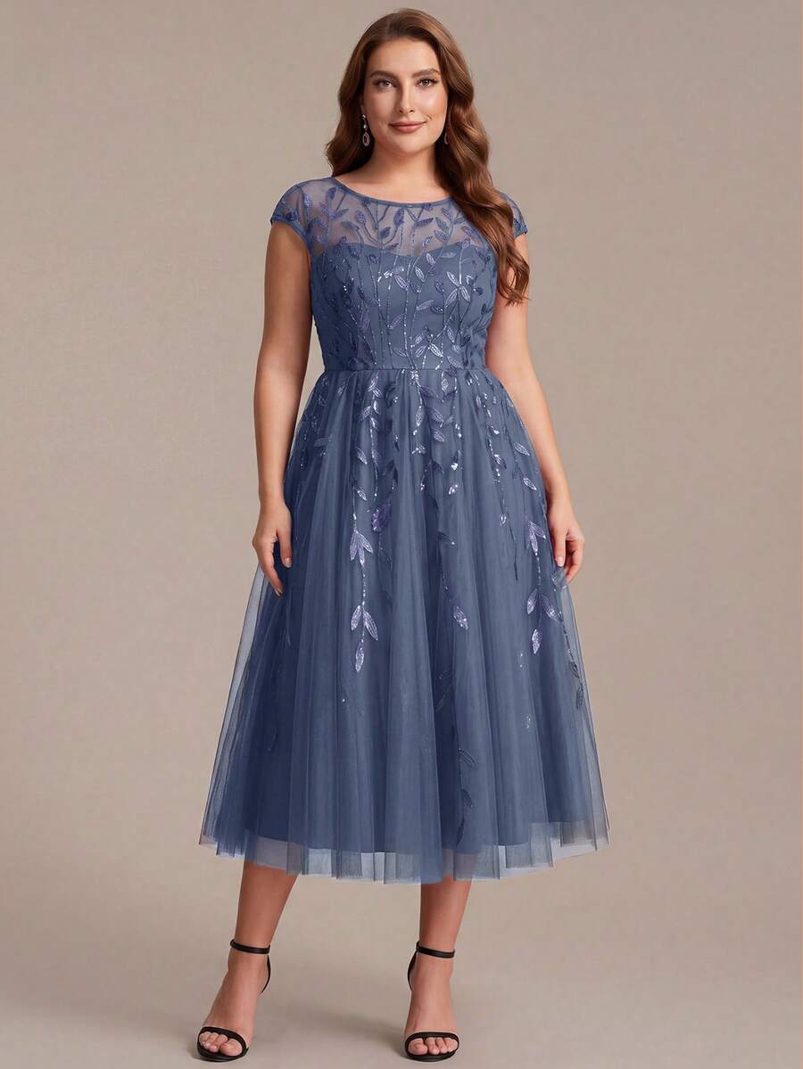 EVERPRETTY Vestido midi azul empolvado talla grande para la madre de la novia con bordado de lentejuelas en forma de hoja, escote transparente y falda de tul en línea A para boda formal