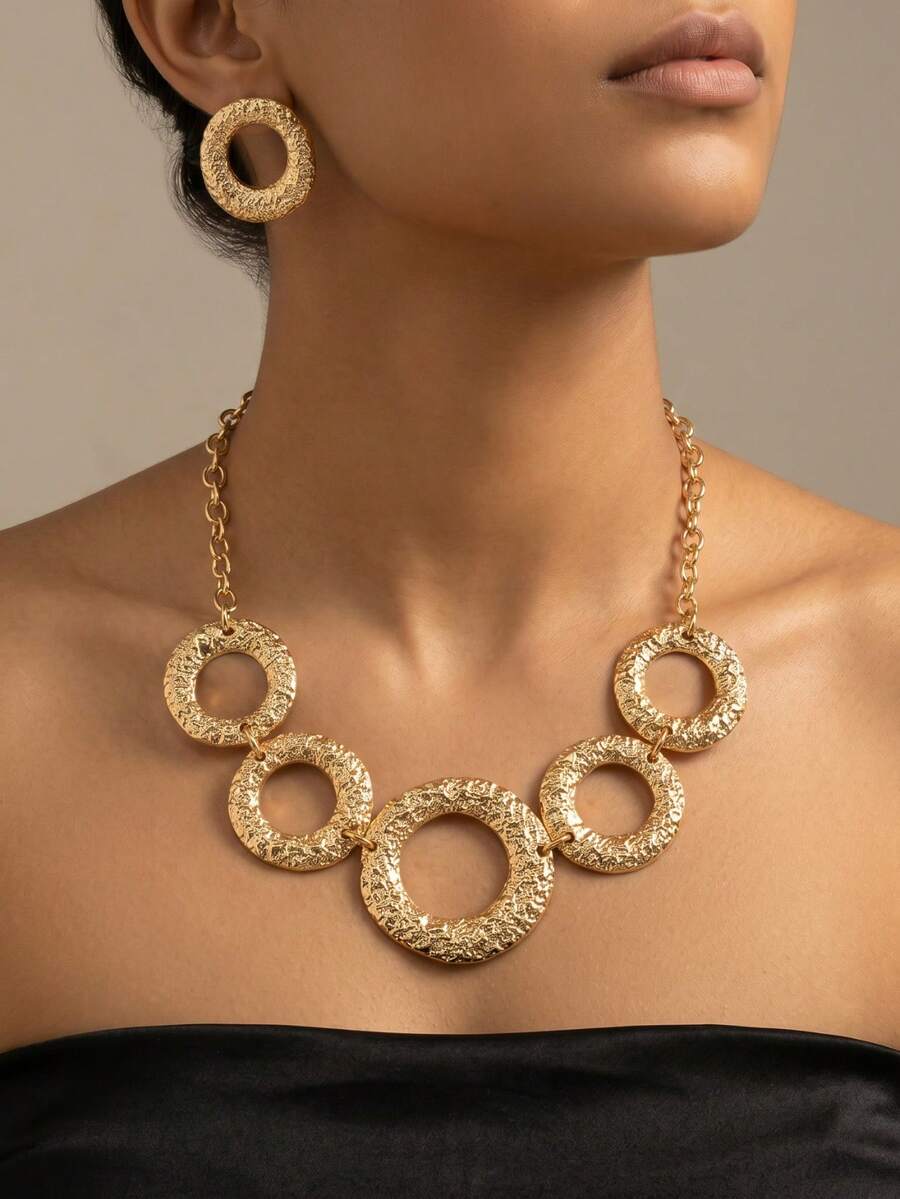 2 Sets New Creative Fashion Elegant Geometric Hollow Circle Large Bib Necklace & Stud Earrings Set, European & American Exaggerated Statement Necklace, Suitable For Casual, Party, Runway And Other Occasions - Yellow Gold - View 1