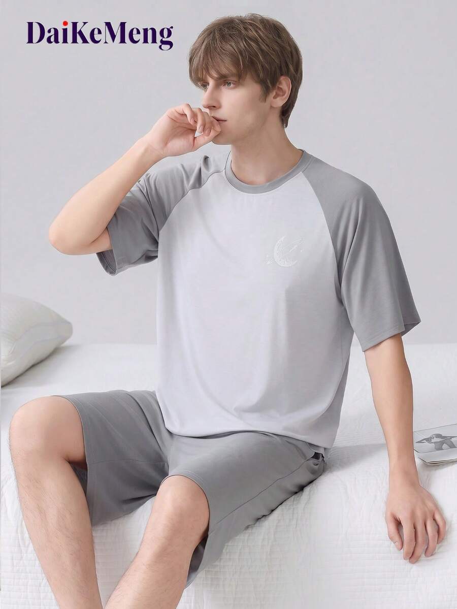 [DAIKEMENG]Sommer minimalistisch lässig Herren Raglan Farbblock locker Rundhals Loungewear Kurzarm Shorts Pyjama Set (2 Stücke Set) - Hellgrau - Übersicht 1