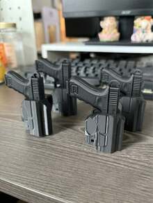 Detachable Mini Stylish Gun Model Keychain. It's Perfect For Outdoor Activities And Also A Versatile Accessory For Backpacks, Cars, And Other Items. This Creative And Novel Pendant Makes A Great Holiday/Birthday Gift. - Multicolor - View 7