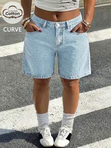 Plus Size Women's Washed Denim Straight Leg Bermuda Shorts, Mid-Waist Loose Fit Straight Leg Capri Pants, American Casual Versatile Bottoms - Light Wash - View 3