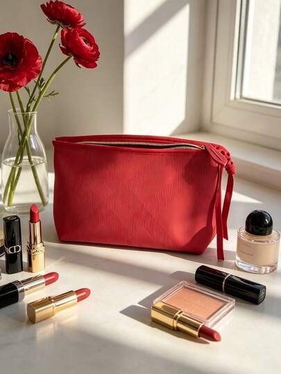 Bolsa de almacenamiento de artículos de tocador ligera para viajes, bolsa de maquillaje con cremallera de costura fina y uniforme, capa exterior resistente a manchas y lavable, ideal para viajes de negocios y vacaciones de una noche, BURBERRY-GIFT-11