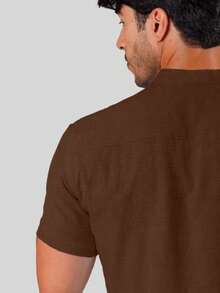 Men's Brown Linen-Look Dunas Fabric Short Sleeve Mandarin Collar Shirt - Summer 2026 Shirt - Breathable Shirt - Beach Fashion - 棕色野馬 - 查看 2