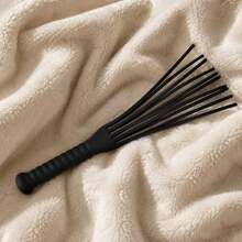 Silicone Fringe Whip, SM Silicone Paddle, Sex Play Spanking Tool, SM Whip, Restraint Whip, Role-Playing Prop, Non-Slip Handle Silicone Whip, Sturdy And Durable - 1PC - View 9