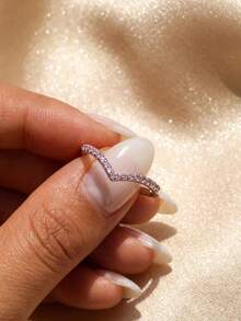 1pc 925 Silver Shallow V-Shaped Rhinestone Ring, Versatile For Women's Daily Outfit, Party Accessories, Vintage Party Elegant Jewelry Gift - Silver - View 5
