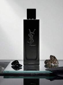Yves Saint Laurent Myslf 男士淡香水喷雾 淡香水 男友 丈夫 父亲 兄弟 生日 毕业派对 旅行 露营 户外 学校 校园旅行 节日 周年纪念 秋季 万圣节 秋季造型 - EDP - 查看 5