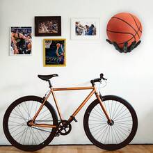 1 Buah Rak Bola Gantung Dinding Berbentuk Tangan, Rak Penyimpanan & Pajangan Bola Olahraga Kreatif untuk Bola Basket, Sepak Bola, Bola Voli, dan Sepak Bola Amerika, Pengatur Hemat Ruang untuk Kamar Tidur, Garasi, Gym & Ruang Permainan - MultiWarna - View 4
