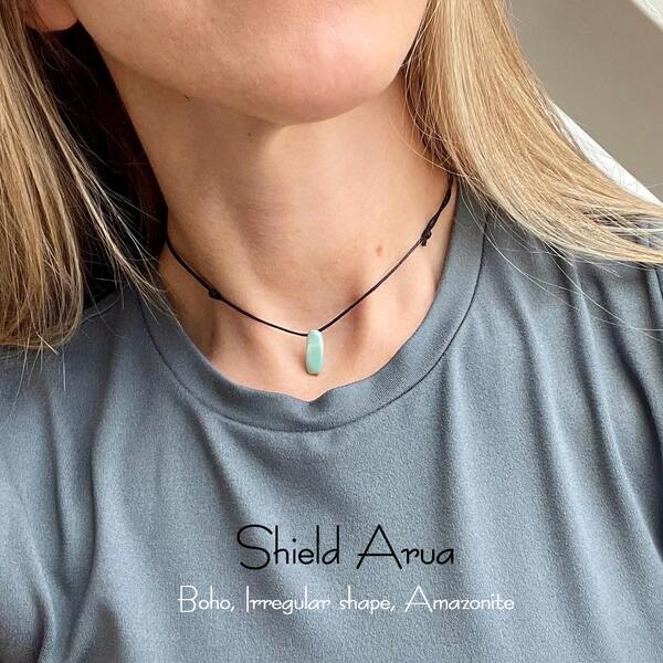 1 pieza, Collar/Gargantilla de Aura Protectora Boho, con Cuentas de Piedra Verde, Longitud Ajustable para Usar como Collar o Gargantilla, Vacaciones, Piedra de Forma Irregular
