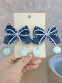 2 buah Jepit Rambut Pom Pom Bentuk Angka 8 Warna Biru Denim yang Lucu dan Elegan, Cocok untuk Pemakaian Sehari-hari - Baby Blue - View 2