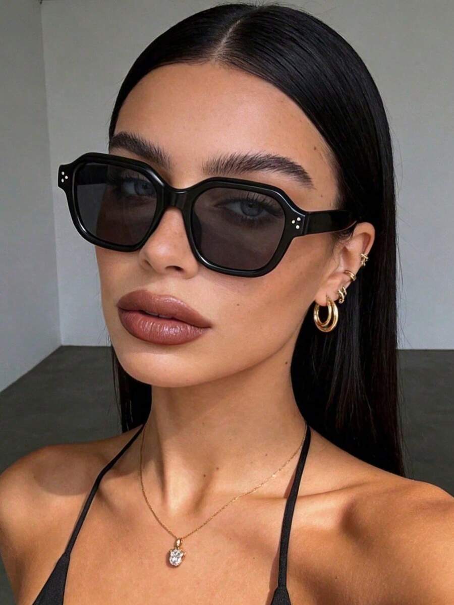 1 Pasang Kacamata Fashion Wanita Retro Hitam dengan Hiasan Paku Keling, Cocok untuk Membaca Sehari-hari, Perjalanan Kerja, Aksesori Pantai, Gaya Dasar Retro Y2K, Hadiah Bisnis