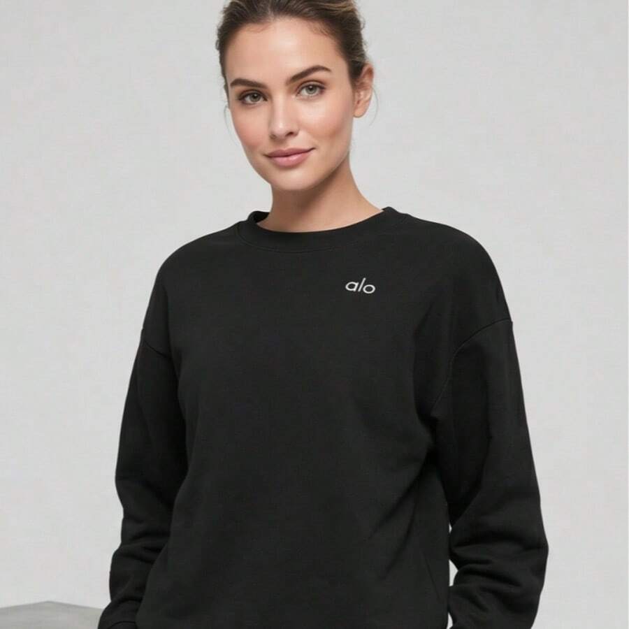 Alo Yoga Accolade Crew Neck Pullover - Black - View 1