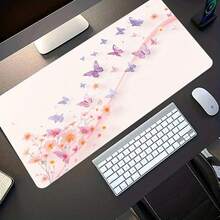 Mouse Pad Grande para Games com um Design Artístico Com Borboletas Roxas Delicadas E Flores - Visão 4