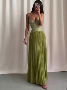 Elegant Sexy Spaghetti Strap Long Fitted Dress, Summer Green Lace Backless Ruffle Dress, Suitable For Outings, Cocktail Parties, And Formal Events - Green - View 9