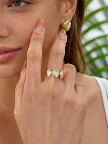 2PCS Coastal Vacation Style Shell-Shaped Open Stainless Steel Women's Jewelry Set, Suitable For Outings, Vacations, Beach Parties, Or Summer Gifts For Friends - Yellow Gold - View 3