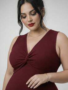 Women's Plus Size Ribbed Black V-Neck Fitted Elegant Dress With Elastane - 紫紅色 - 查看 4