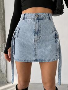 Women's Cargo Pocket Denim Mini Skirt, Solid Color Cute Zipper Button Beach Skirt - Light Wash - View 1