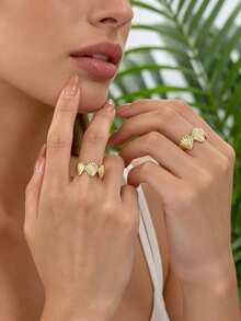 2PCS Coastal Vacation Style Shell-Shaped Open Stainless Steel Women's Jewelry Set, Suitable For Outings, Vacations, Beach Parties, Or Summer Gifts For Friends - Yellow Gold - View 5
