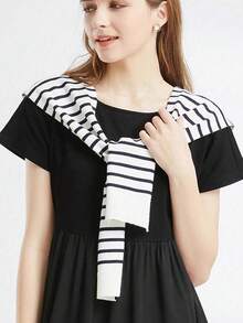 1PC Thin Spring, Summer And Autumn Fashion Air-Conditioned Room Warm Knitted Shawl, High-End Solid Color Knitted Scarf, Sun Protection Shawl, Soft Skin-Friendly Loose Long Sleeve Multi-Function Women's Shoulder Wrap, Suitable For Daily Wear And Matching School - Black - View 2