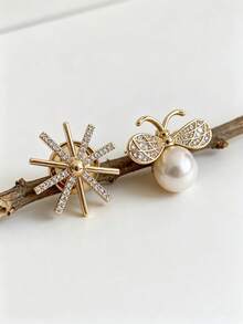 Bee Pearl + Baby's Breath Rhinestone Pair Brooches, Niche Exquisite Anti-Exposure Pin, Versatile Elegant Accessory For Suit And Shirt - Multicolor - View 4