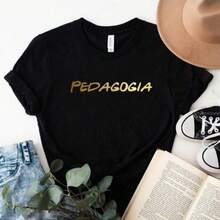 Blusa T-shirt Feminina Pedagogia Preta/Dourado - 3 - Visão 1