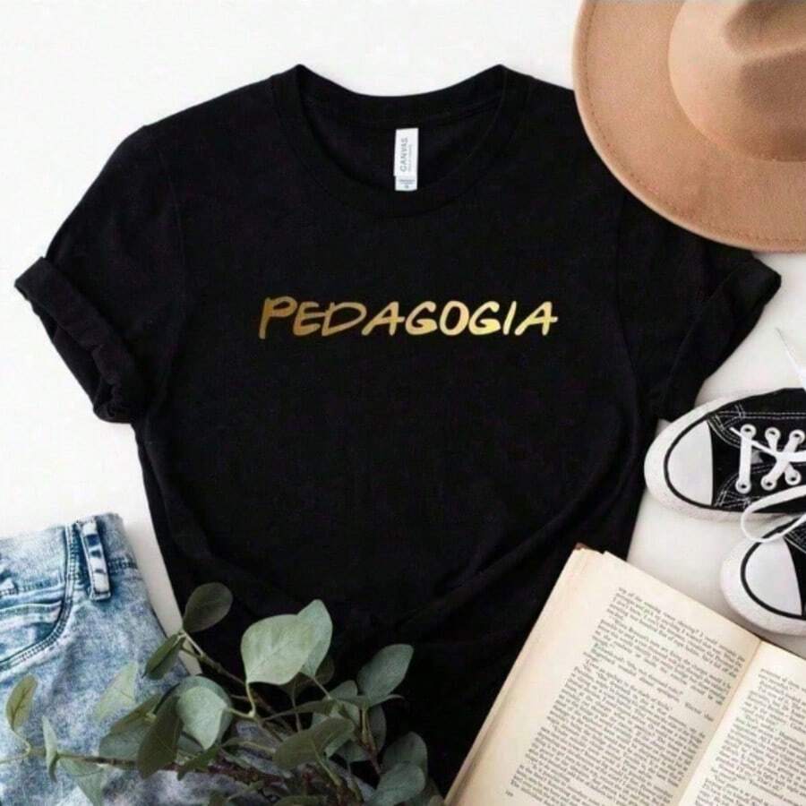 Blusa T-shirt Feminina Pedagogia Preta/Dourado - 3 - Visão 1
