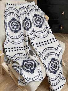 Women's Casual Pajama Pants, Long Pants Spring/Summer Style, Asymmetrical Print Design, Comfortable Casual Elastic Waist - White - View 2