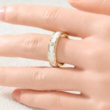 Vintage Elegant White Enamel Scroll Carved Ring Band, Inlaid With Sparkling Synthetic Zirconia, Exquisite Women's Jewelry, Suitable For Daily Wear, Perfect Gift For Birthday And Holiday - Gold - View 5