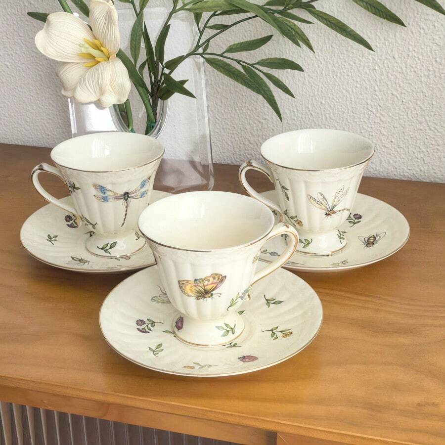 1 Set 2pcs 200ml European Vintage Pastoral Style Insect Pattern Gold Rim Coffee Cup & Saucer Set, Exquisite Tea Set For Hotel, Home, Afternoon Tea, Holiday Gift